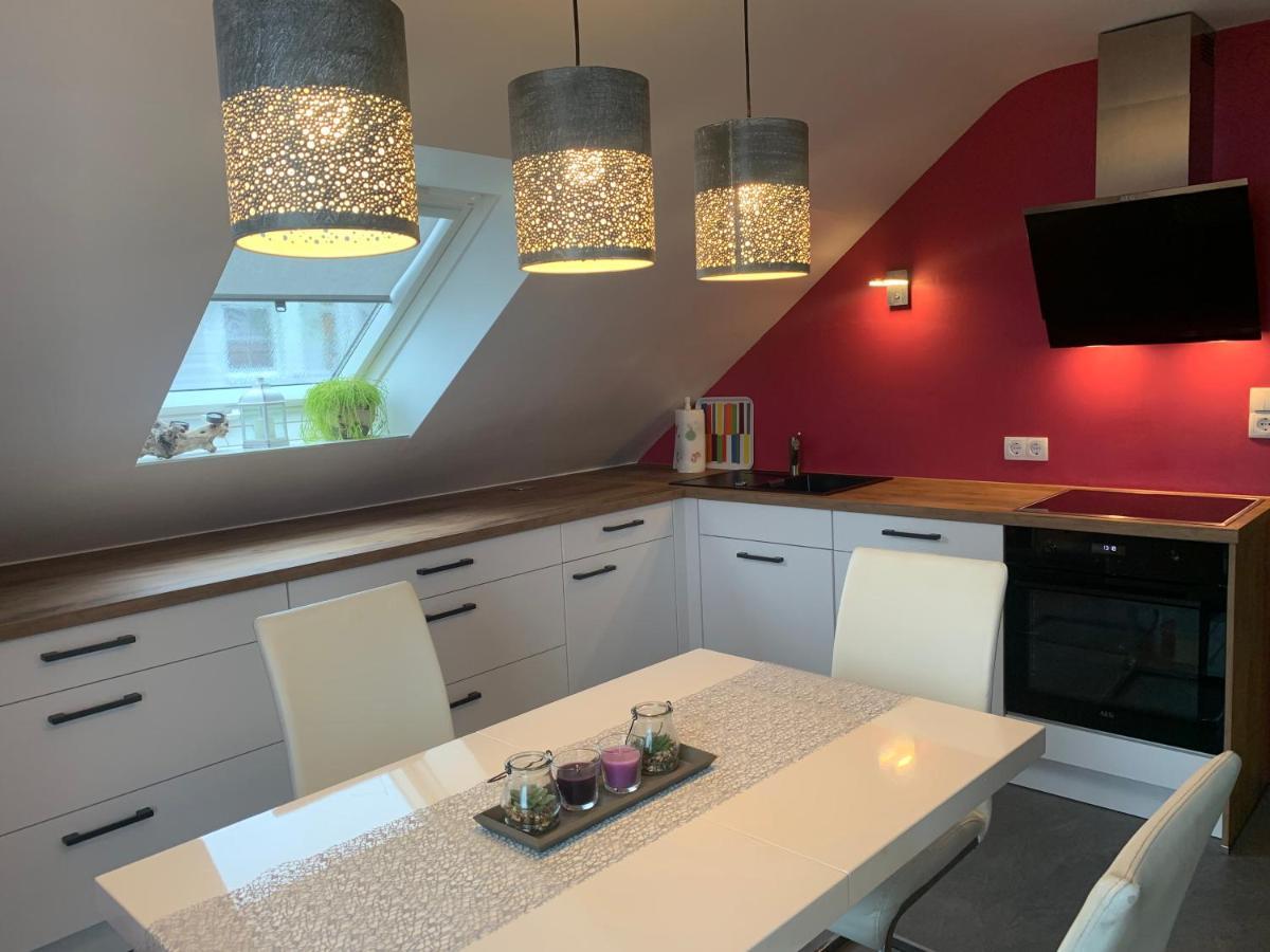 Tolle Ferienwohnung Mit Loggia In Schauenstein 100Qm Bei Hof An Der Saale Frankenwald Luaran gambar