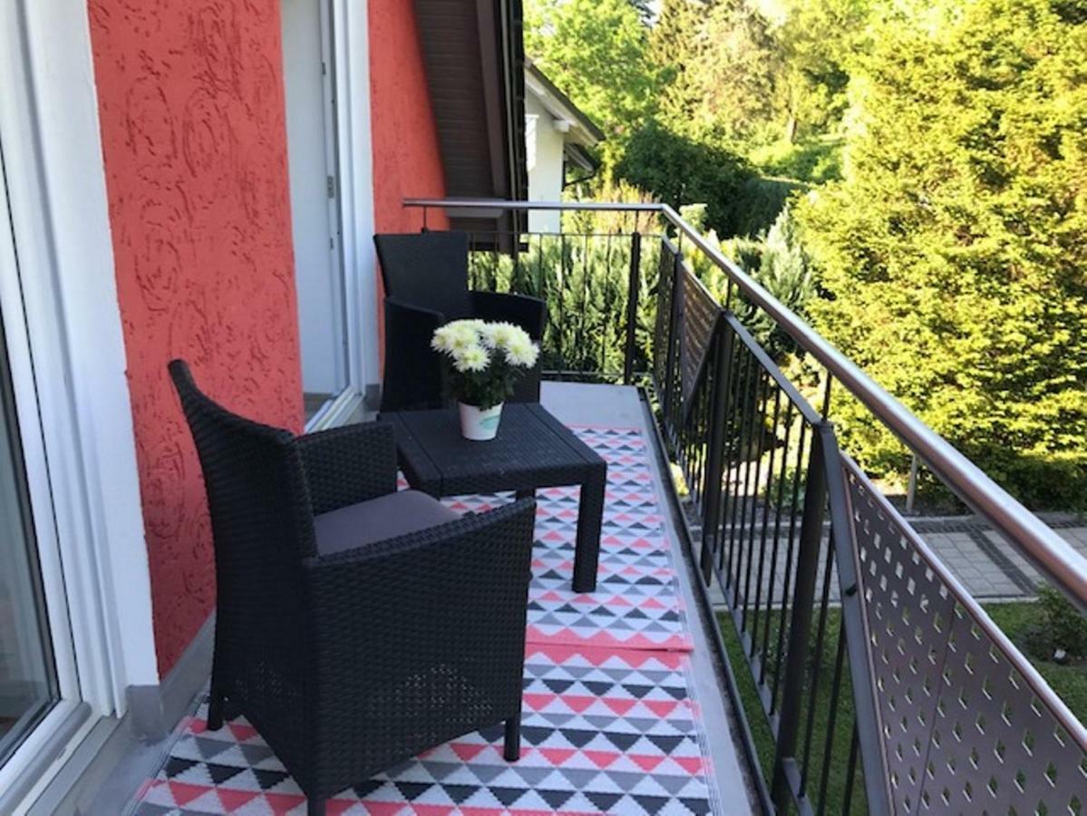 Tolle Ferienwohnung Mit Loggia In Schauenstein 100Qm Bei Hof An Der Saale Frankenwald Luaran gambar